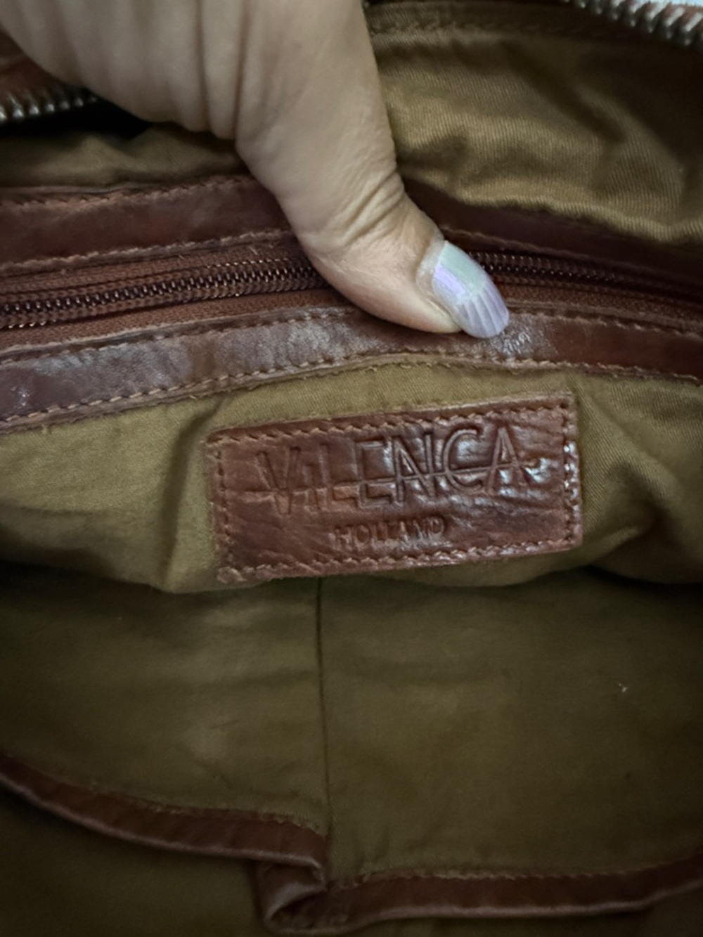Preloved Vilenca Holland Woven Leather Crossbody Bag in Cognac - Picture 8 of 11